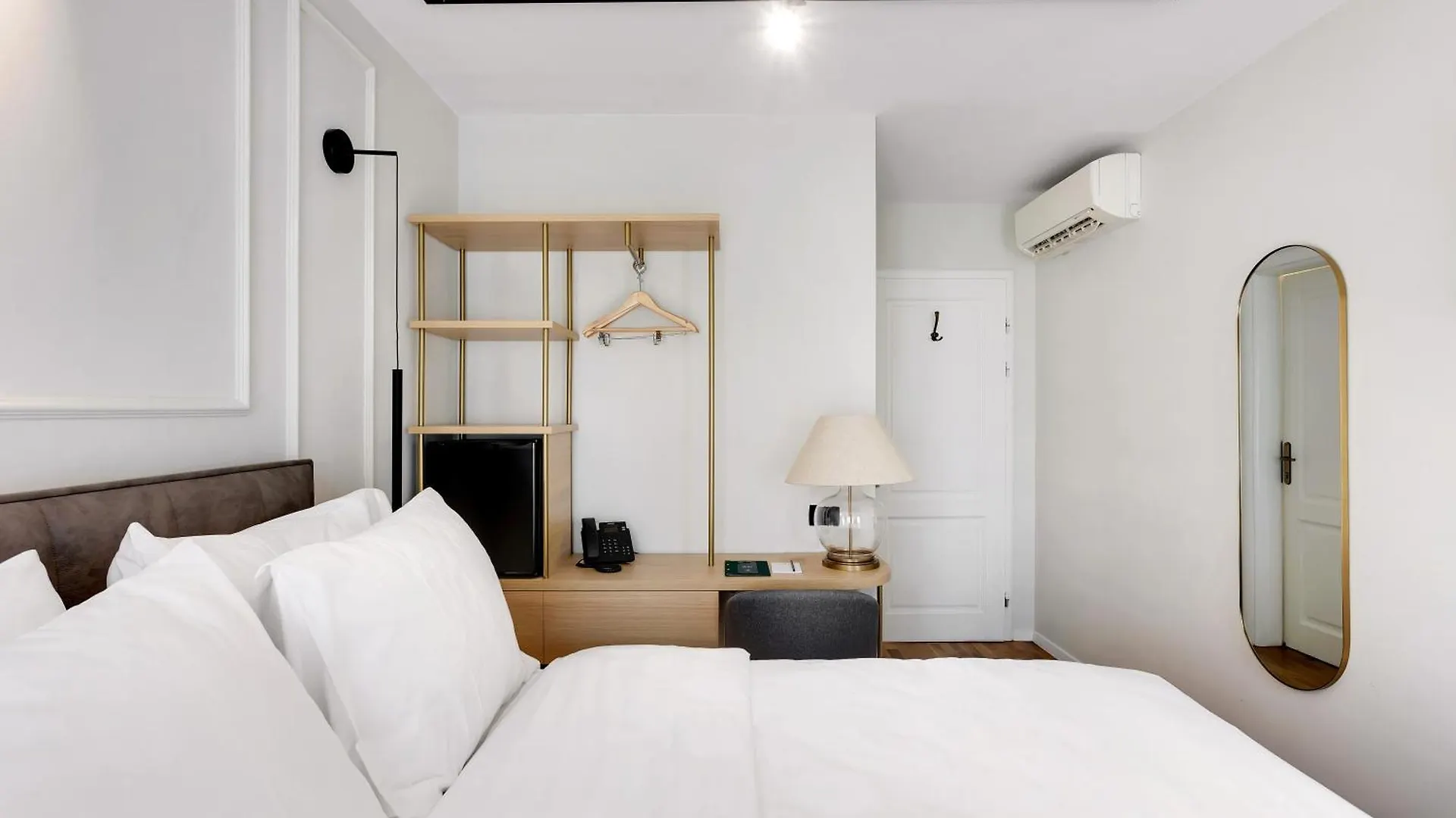 Bloom Hotel